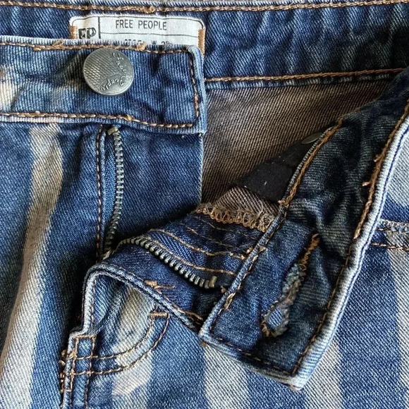 Free People| Striped Jeans Shorts - Picture 2 of 8